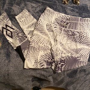 Workout empire leggings